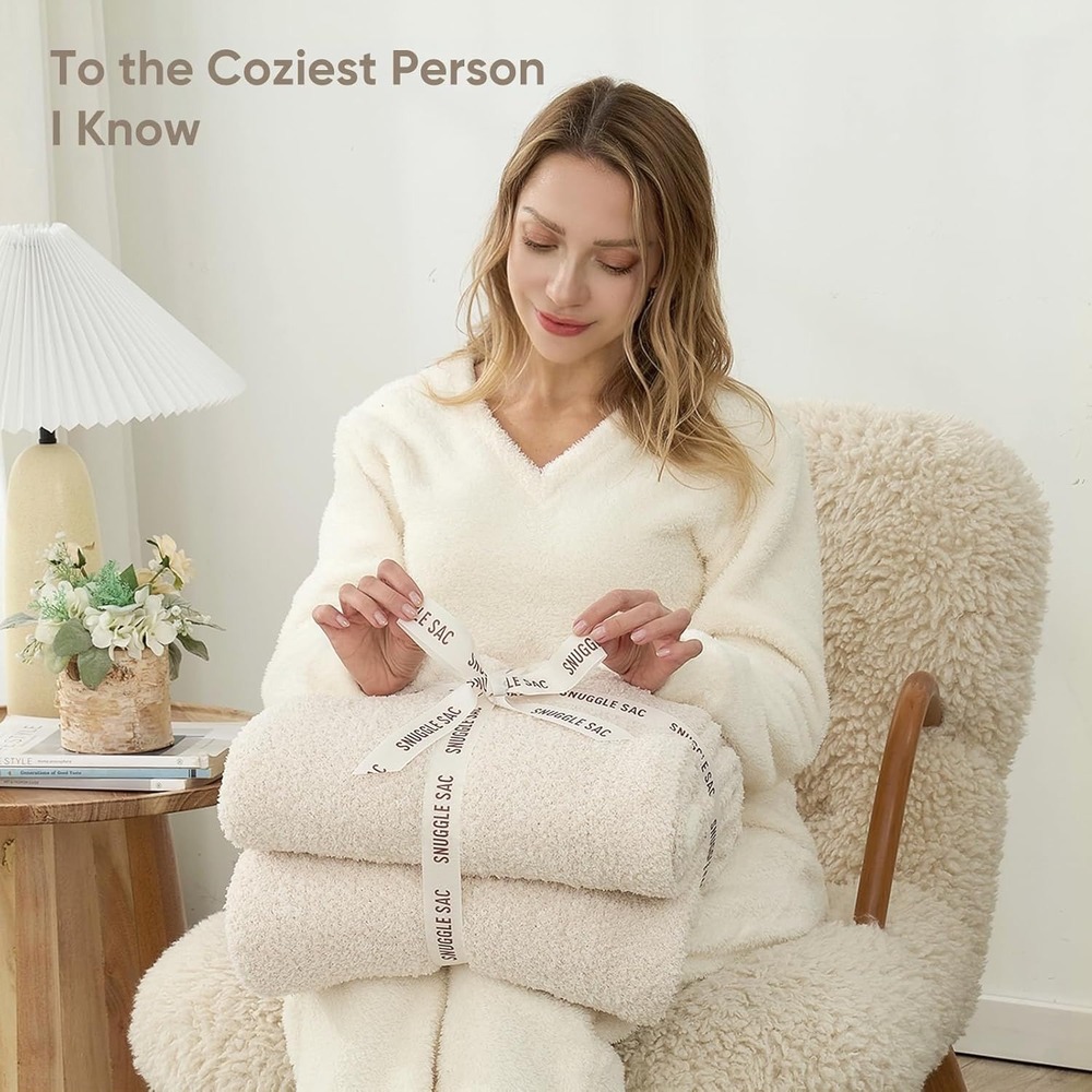 Snuggle Sac Throw Blanket 50x60 Ivory Popcorn Knit Cloud Soft Cozy Plush